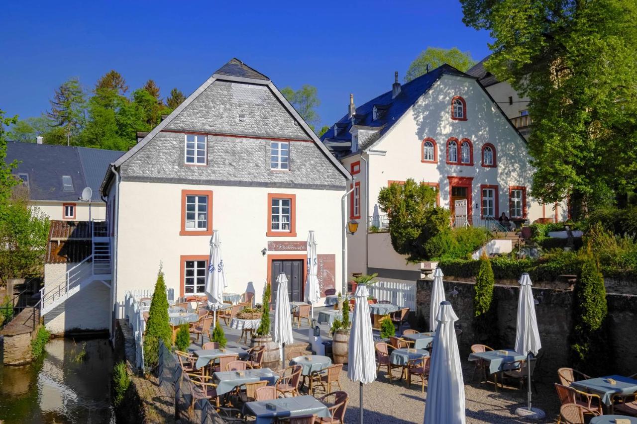 Hotel Klostermuehle Siebenborn Maring-Noviand ภายนอก รูปภาพ