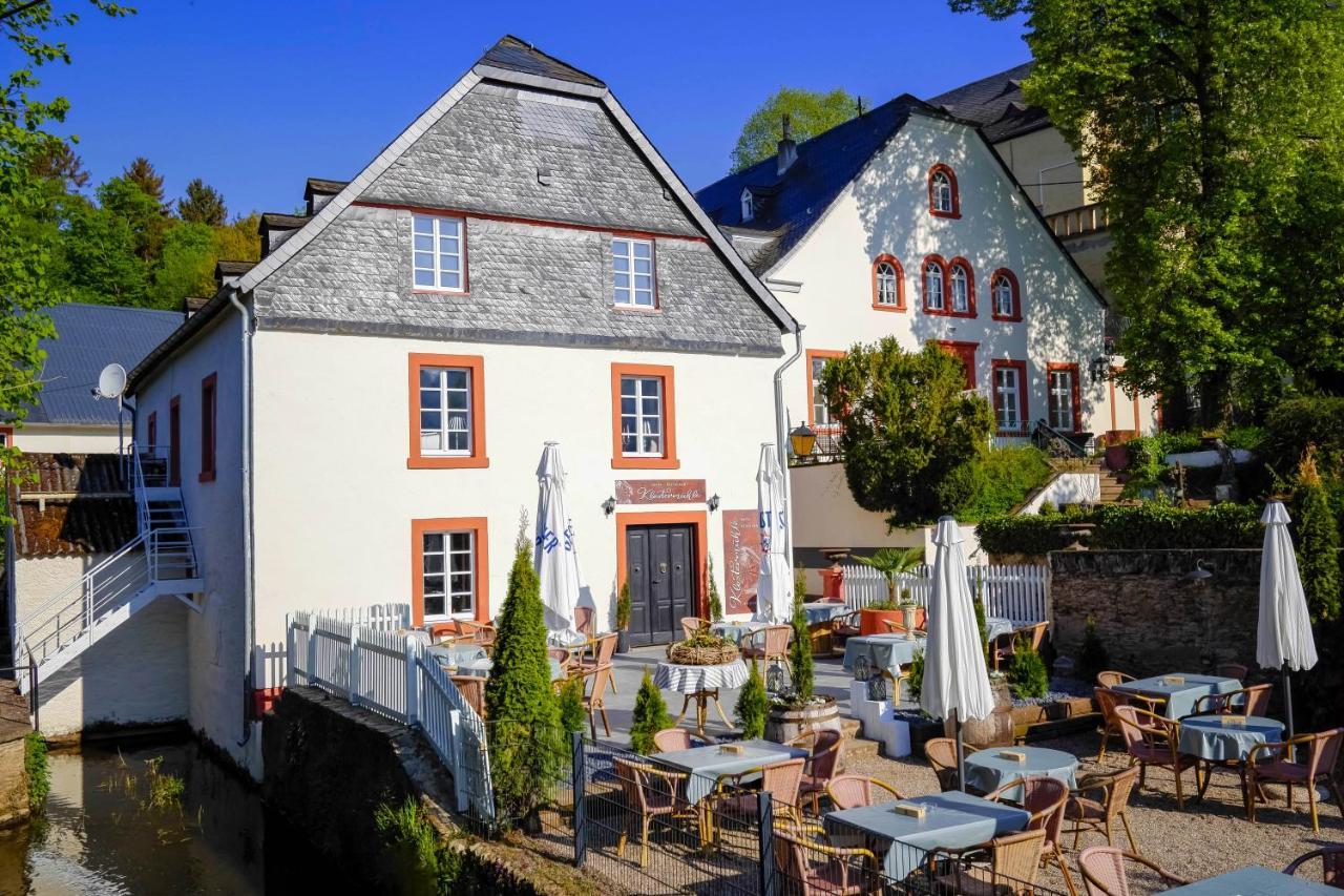 Hotel Klostermuehle Siebenborn Maring-Noviand ภายนอก รูปภาพ