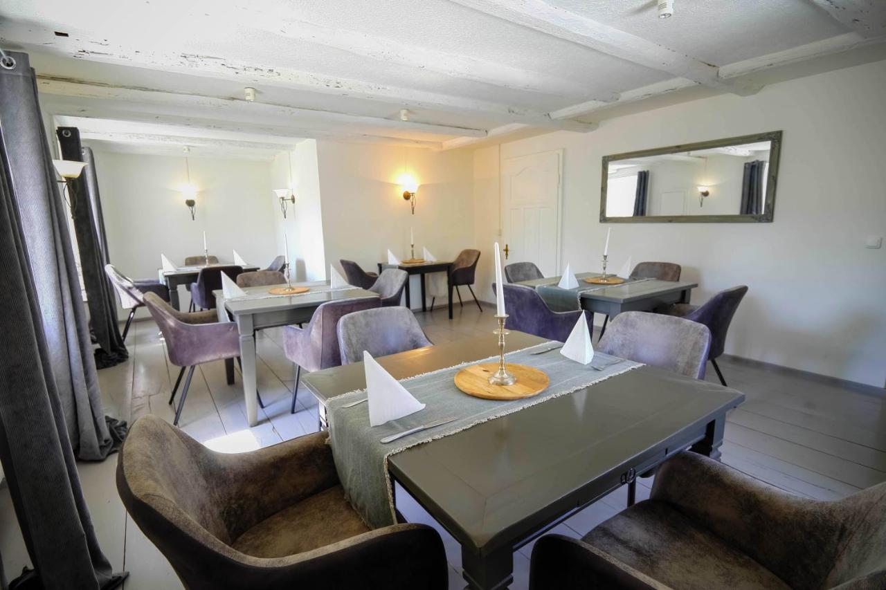 Hotel Klostermuehle Siebenborn Maring-Noviand ภายนอก รูปภาพ