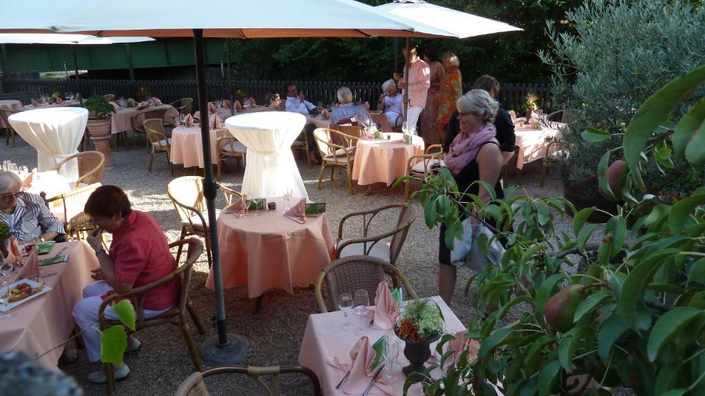 Hotel Klostermuehle Siebenborn Maring-Noviand ภายนอก รูปภาพ